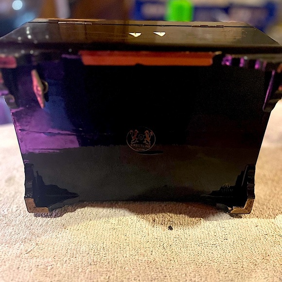 Vintage Japanese Lacquered Music Box - Picture 7 of 10